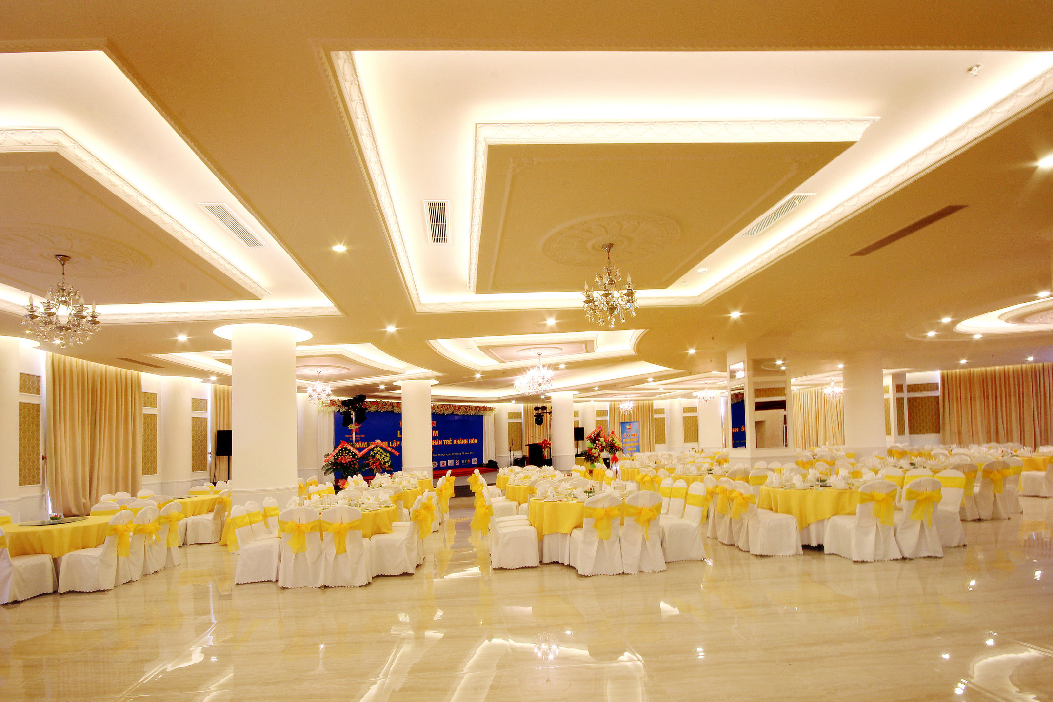 nhatrangpalace-dinning-royal-restaurant-2